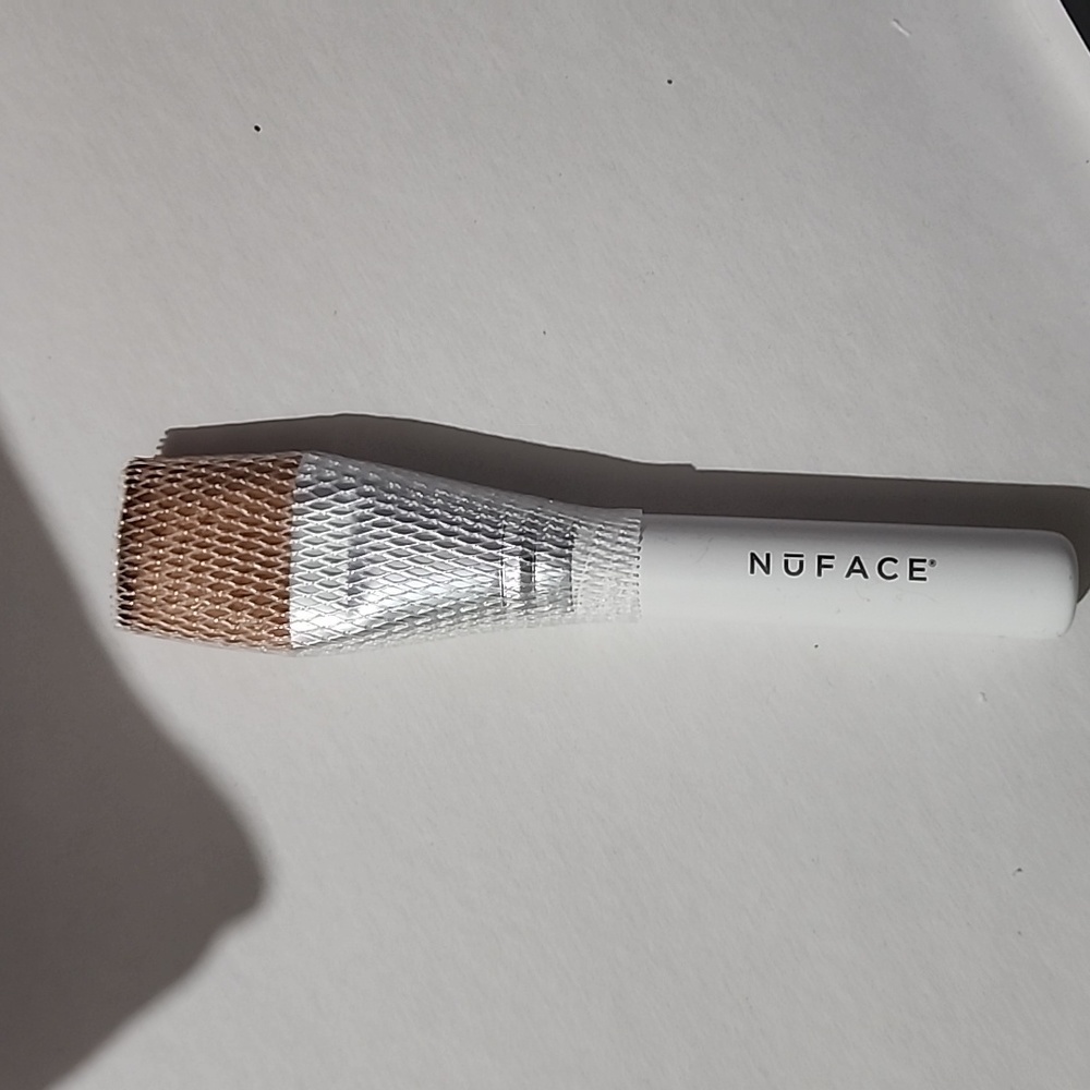 NuFace applicator